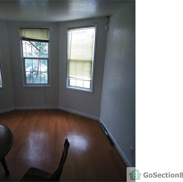 2nd image of 566 9th St