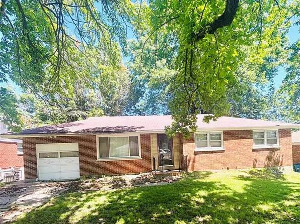 2423 Caverhill Dr, Saint Louis, MO 63136