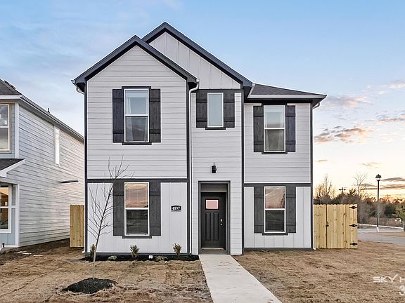 4th image of 4897 Triangle St