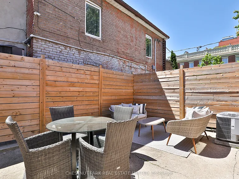 1341 Dupont St — Photo 31