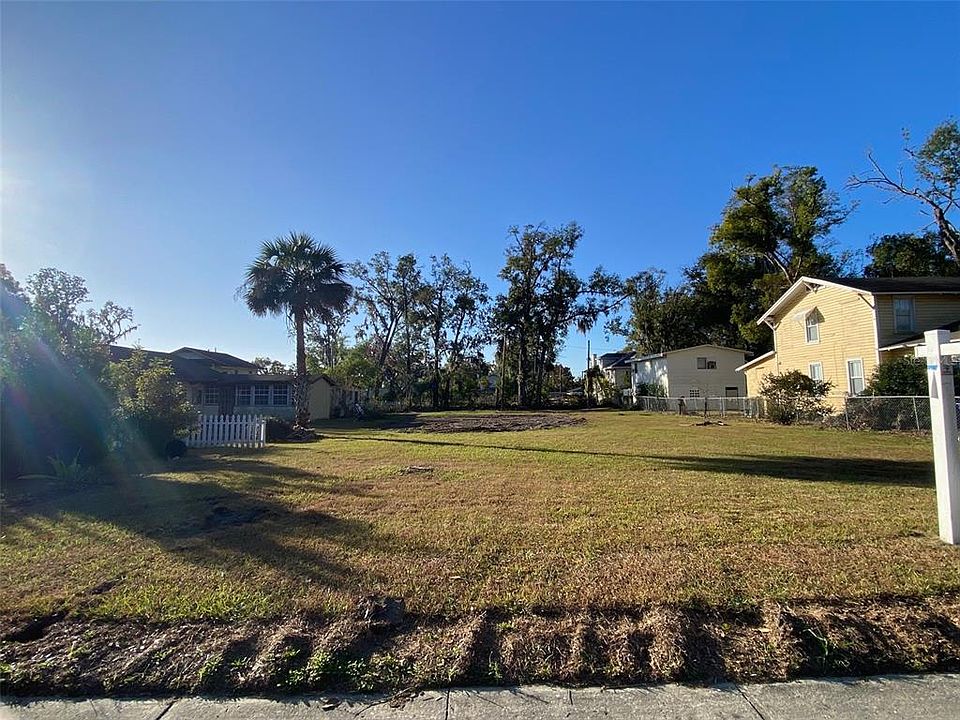 1st image of 711 FRANK LLOYD WRIGHT WAY LOT 4