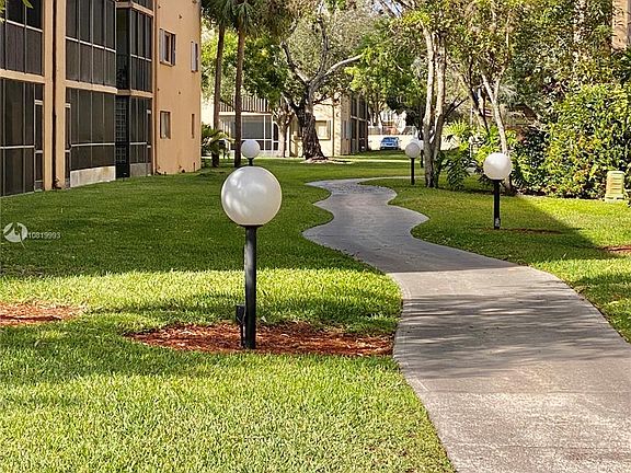4th image of 8401 SW 107th Ave APT 341E