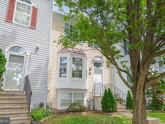 2nd image of 103 Remington Cir
