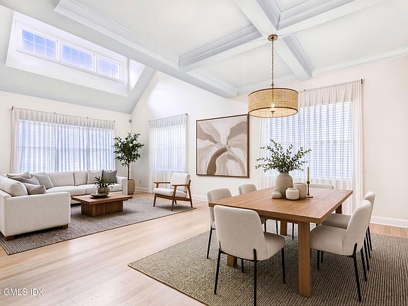5th image of 105 Hamilton Ave APT 8