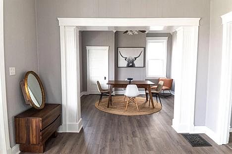 4th image of 2023 Crown Ave