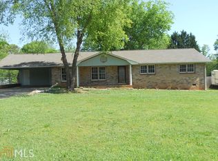 8 Oakdale Dr, Cartersville, GA 30120