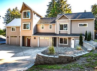 527 17th Ave SE, Olympia, WA 98501