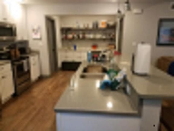 2nd image of 1409 Richardson St