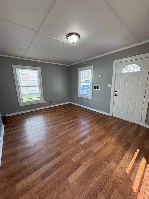204 E Louisiana Ave - 1 — Photo 2