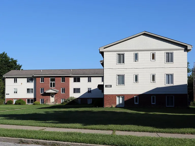 Seneca Oaks — Photo 22