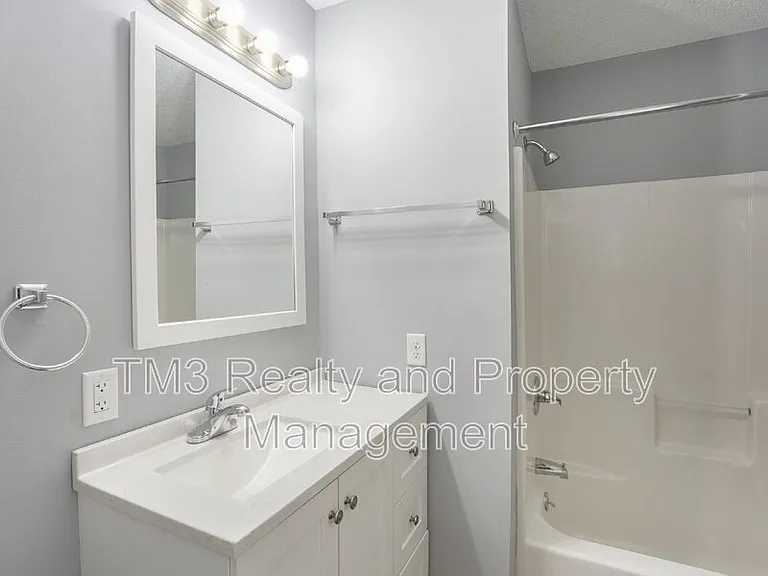31642 W 174th St — Photo 12