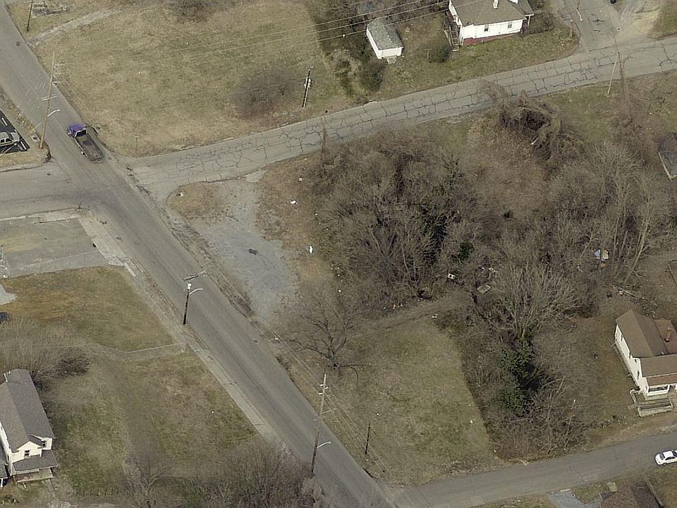 1st image of 19 Campbell Ave SE