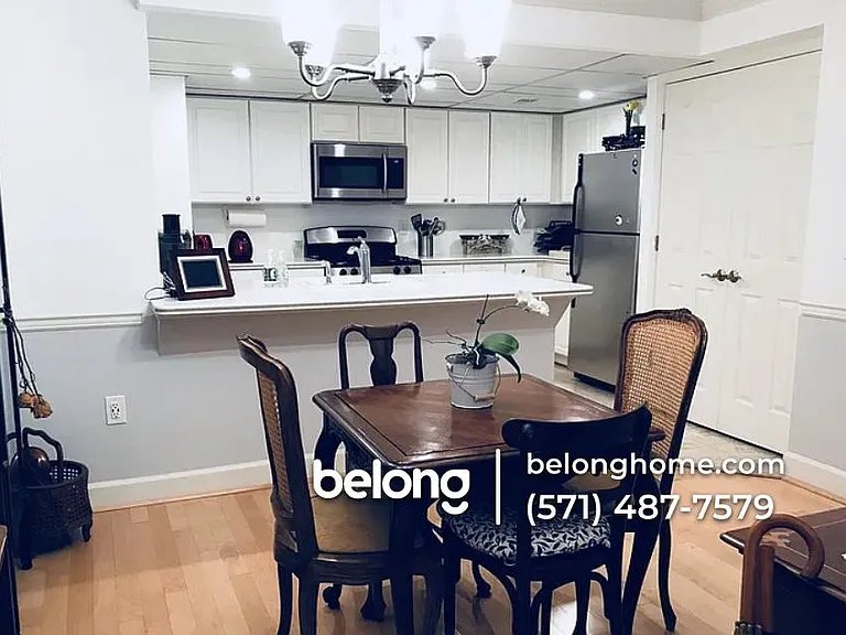 1276 N Wayne St #721 — Photo 20