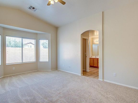 5th image of 3305 S 95th Dr