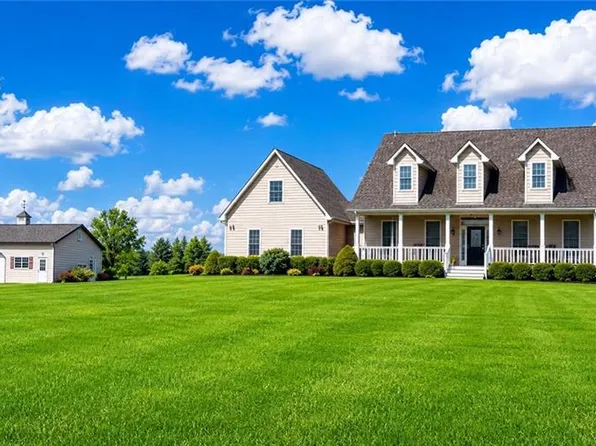 38206 E 177th St, Pleasant Hill, MO 64080