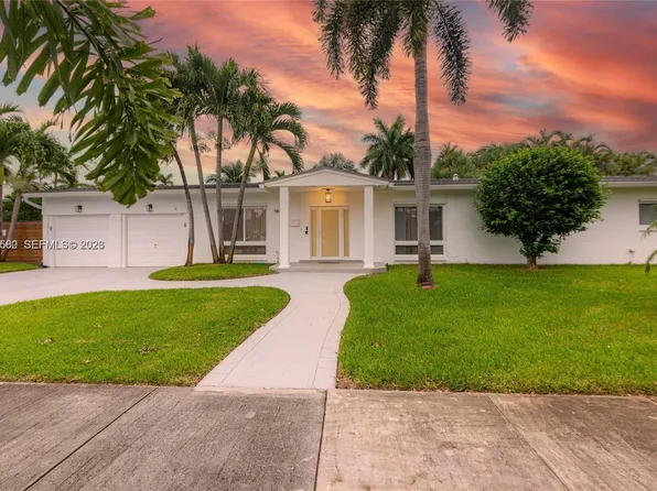 1981 NE 196th Ter, Miami, FL 33179