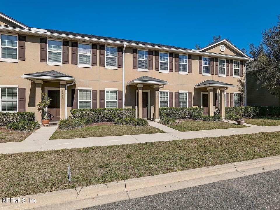 1st image of 2763 HOLLYBROOK Lane