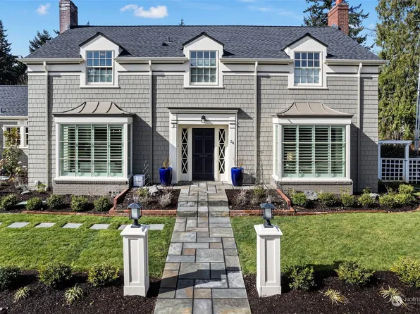 24 N Summit Road, Tacoma, WA 98406