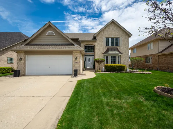541 N 4th Ave, Addison, IL 60101