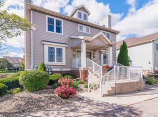 3951 Maple Grv, Madison, WI 53719