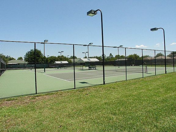 Community Tennis Courts