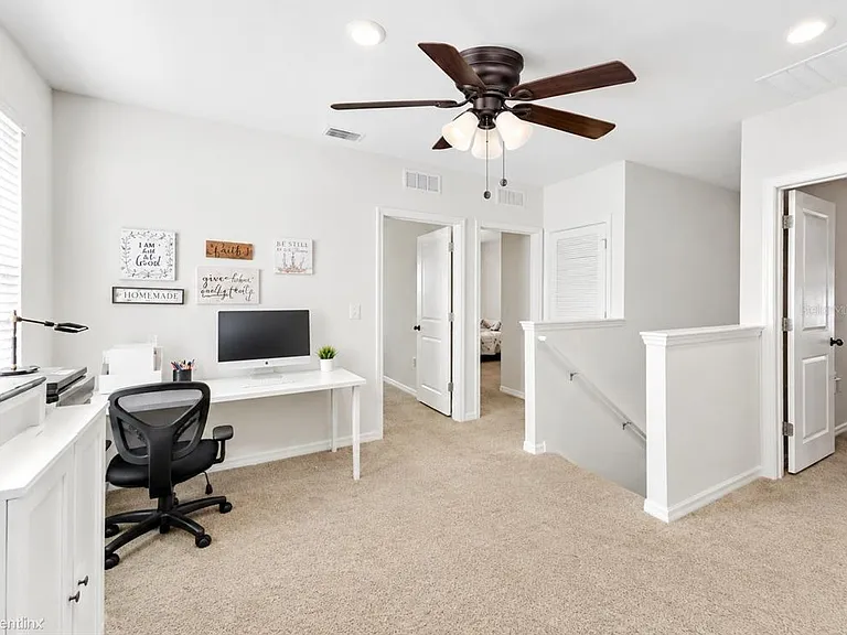 32649 Pez Landing Ln — Photo 9