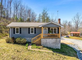 698 Fortune Rd, Union Mills, NC 28167