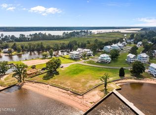 72 Whichard Ln, Chocowinity, NC 27817