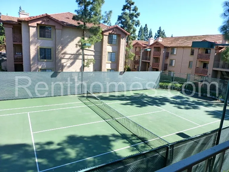 12051 Alta Carmel Ct #199 — Photo 16