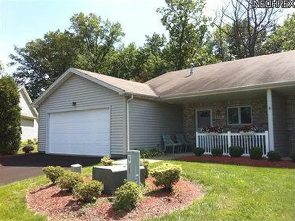 537 Wilcox Rd APT A, Youngstown, OH 44515
