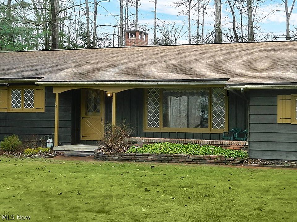 13418 Green Dr, Chesterland, OH 44026 Zillow