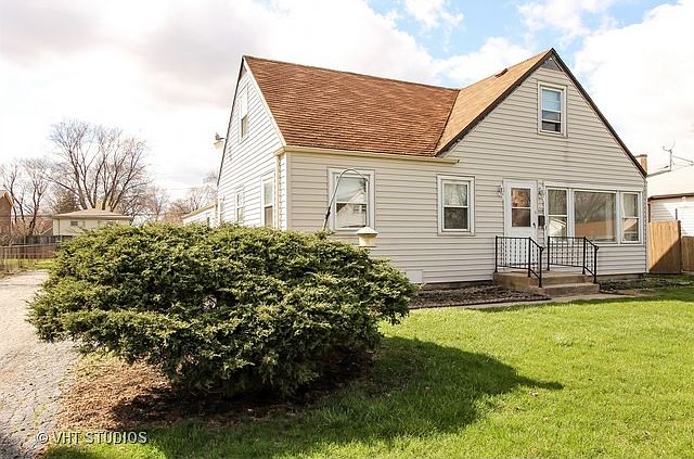 1st image of 3018 N Derrough Ave