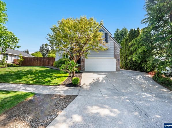 2124 Baines Blvd, Hubbard, OR 97032