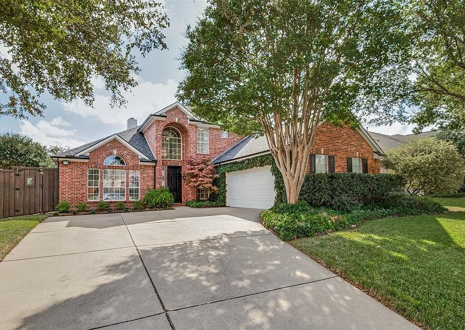 1st image of 2721 Heather Wood Dr