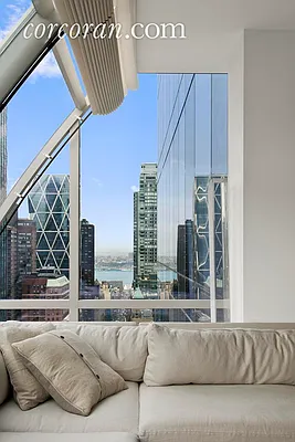 Sold by Corcoran | media 23