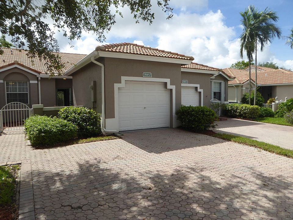1st image of 7500 S Aragon Blvd Unit 2