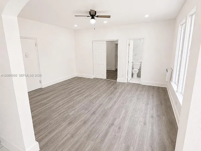 1319 Meridian Ave #204 — Photo 2