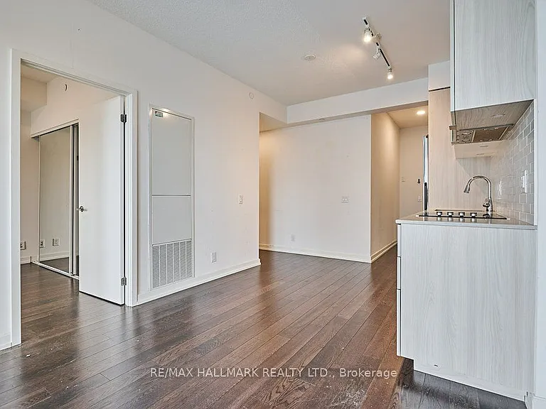 20 Tubman Ave #1108 — Photo 6