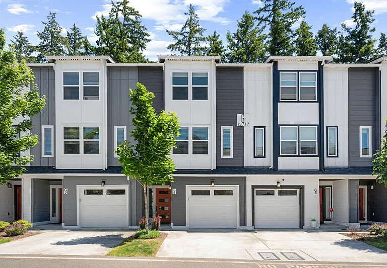 13717 Admiralty Way #G4 — Photo 3