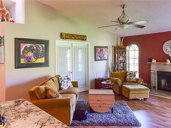 3rd image of 2101 Fox Chase Blvd APT 201