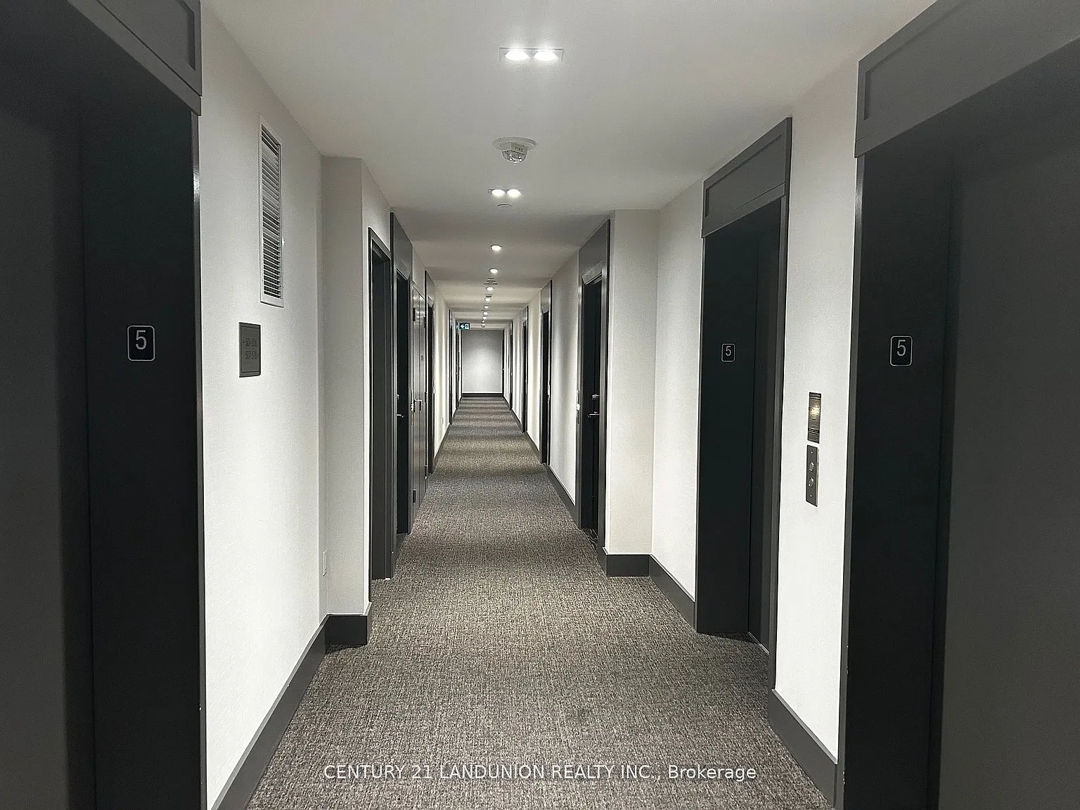 2 bed, $2,350 — Photo 3