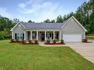 95 Hogan Coweta Ct, Hogansville, GA 30230