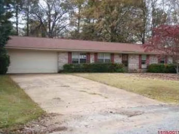 1505 Terrace Ct, Opelika, AL 36801