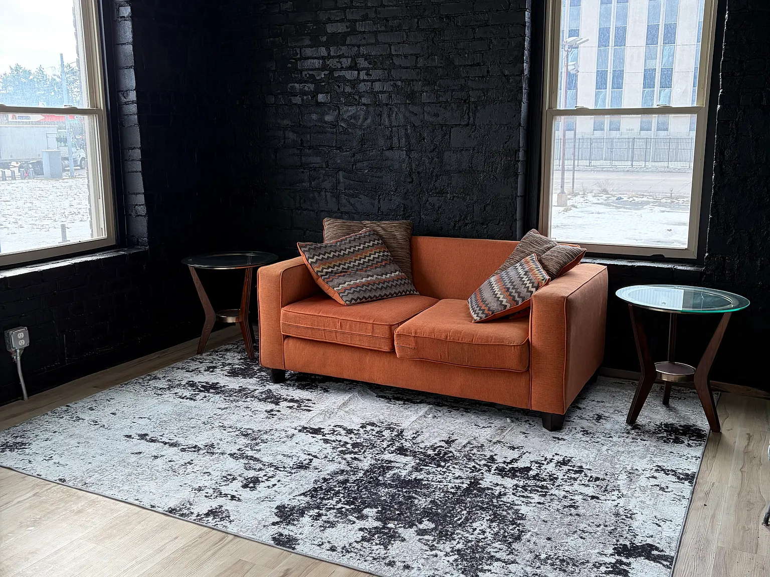 The Atrium Apartments — Photo 3