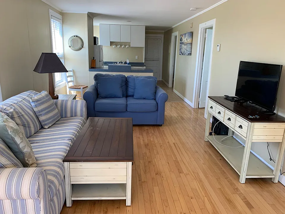46 William St #3