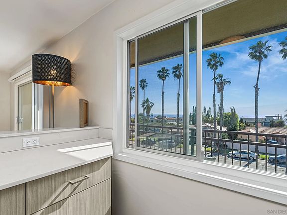 2nd image of 5367 La Jolla Blvd Unit 60