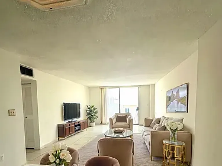 4675 W 18th Ct #801 — Photo 3