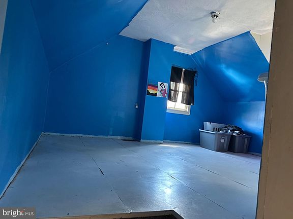 5th image of 138 Randolph Ave