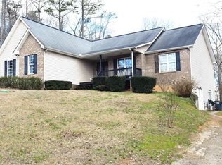 366 Lake Dr SE, Calhoun, GA 30701