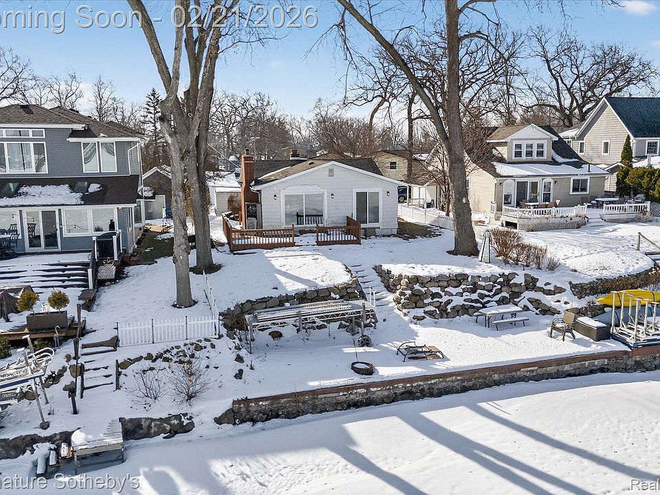1st image of 6832 Brightwood Ct